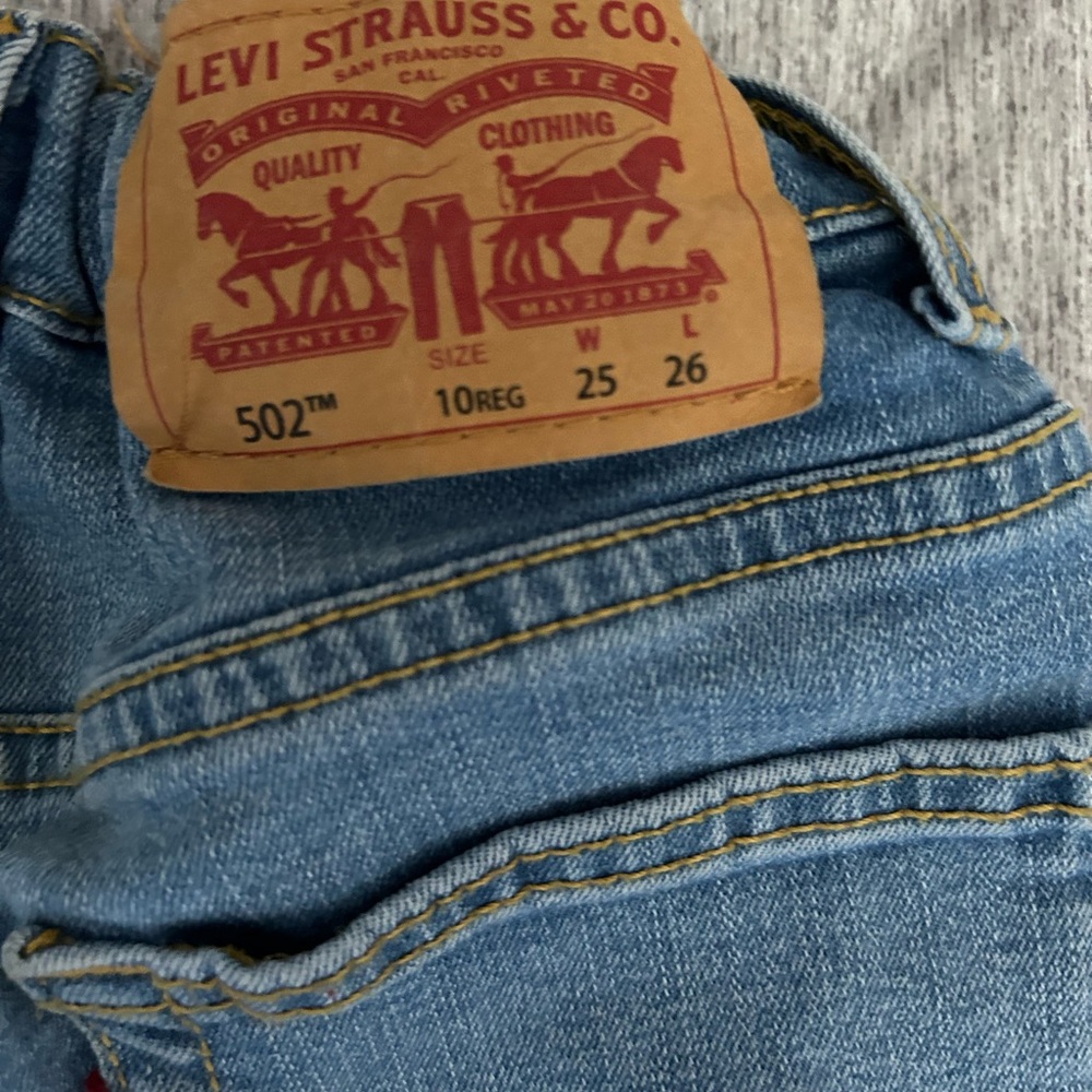 Levi’s 502 boys